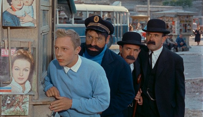 Tintin and the Mystery of the Golden Fleece - Photos - Jean-Pierre Talbot, Georges Wilson