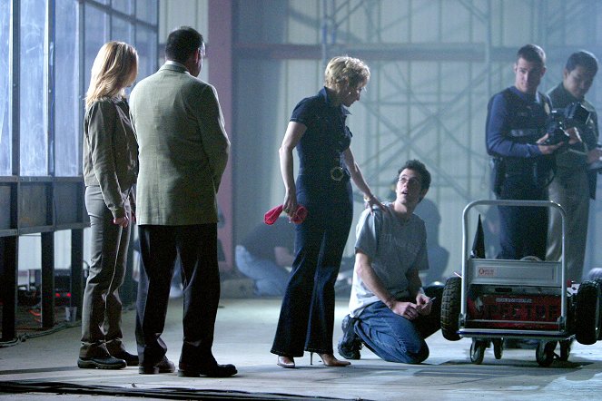 CSI - Den Tätern auf der Spur - Season 3 - Das Todesfass - Filmfotos