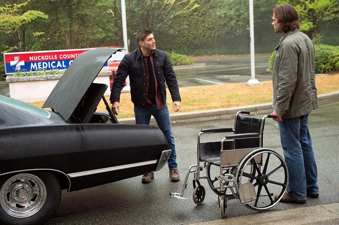 Supernatural - Season 11 - Out of the Darkness, Into the Fire - Photos - Jensen Ackles, Jared Padalecki