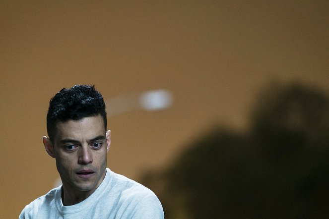 Mr. Robot - Power-saver-mode.h - Kuvat elokuvasta - Rami Malek