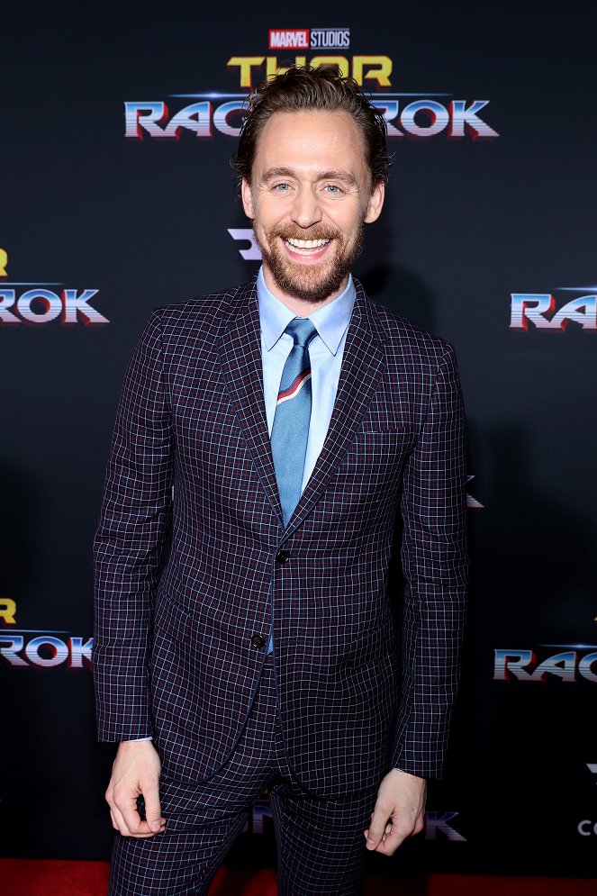 Thor: Ragnarök - Tapahtumista - The World Premiere of Marvel Studios' "Thor: Ragnarok" at the El Capitan Theatre on October 10, 2017 in Hollywood, California - Tom Hiddleston