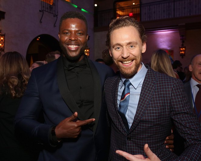 Thor: Ragnarok - Events - The World Premiere of Marvel Studios' "Thor: Ragnarok" at the El Capitan Theatre on October 10, 2017 in Hollywood, California - Winston Duke, Tom Hiddleston