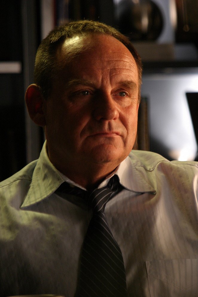 CSI: Crime Scene Investigation - Season 5 - Swap Meet - Photos - Paul Guilfoyle