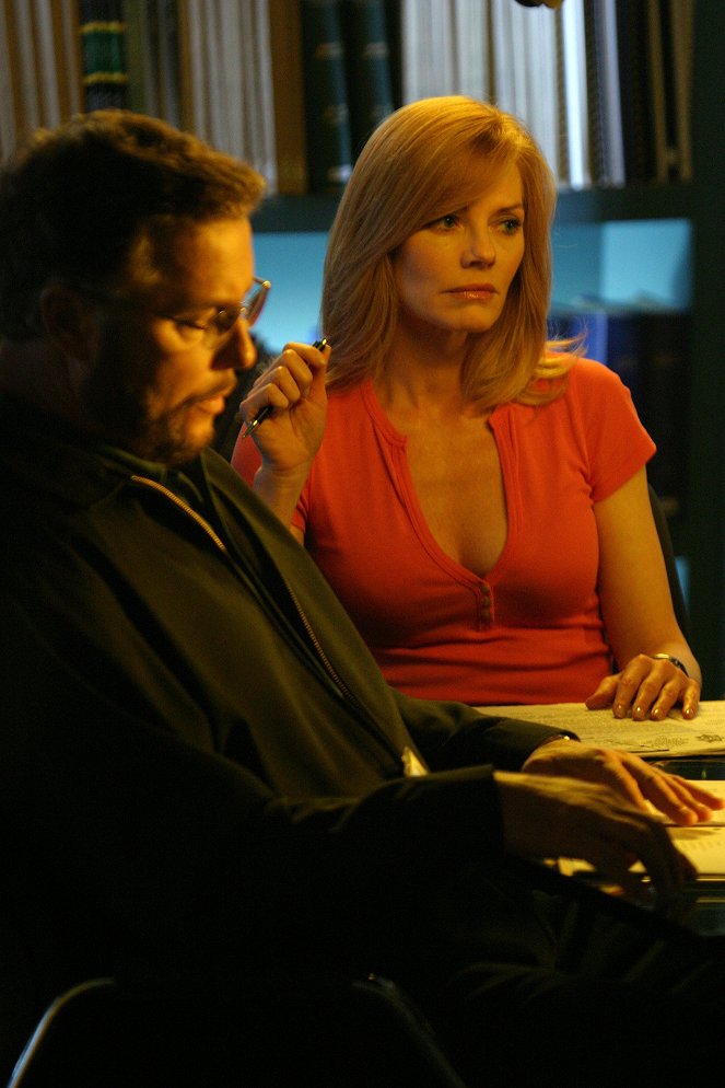 Les Experts - Formalities - Film - Marg Helgenberger