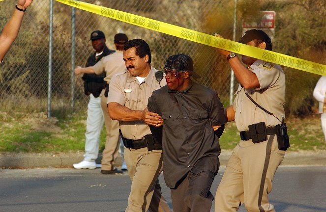 CSI: Kryminalne zagadki Las Vegas - Bez ingerencji człowieka - Z filmu