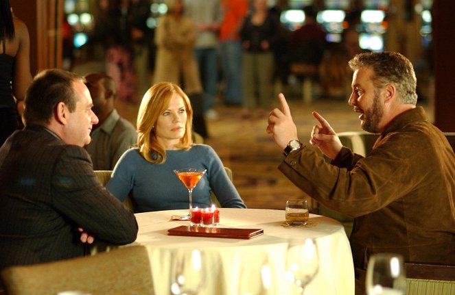CSI: Kryminalne zagadki Las Vegas - Season 5 - Boss kasyna - Z filmu - Paul Guilfoyle, Marg Helgenberger, William Petersen