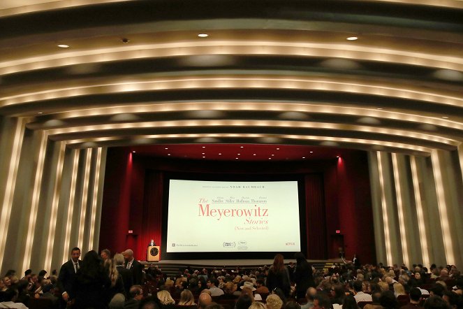 The Meyerowitz Stories - Evenementen - Special screening of The Meyerowitz Stories (New And Selected) at DGA Theater on October 11, 2017 in Los Angeles, California.