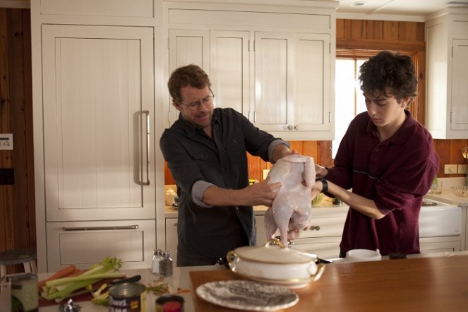 A Place for Me - Photos - Greg Kinnear, Nat Wolff