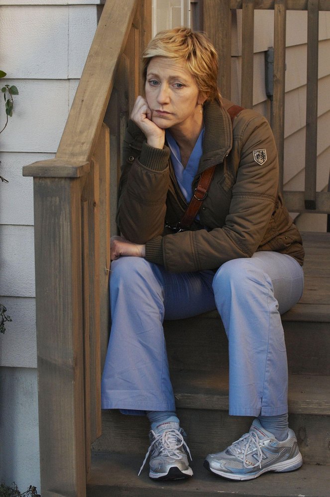 Nurse Jackie - When the Saints Go - Photos - Edie Falco