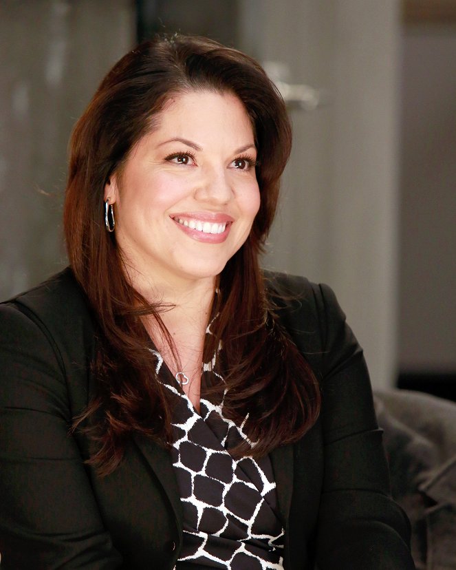 Grey's Anatomy - This Is Why We Fight - Photos - Sara Ramirez