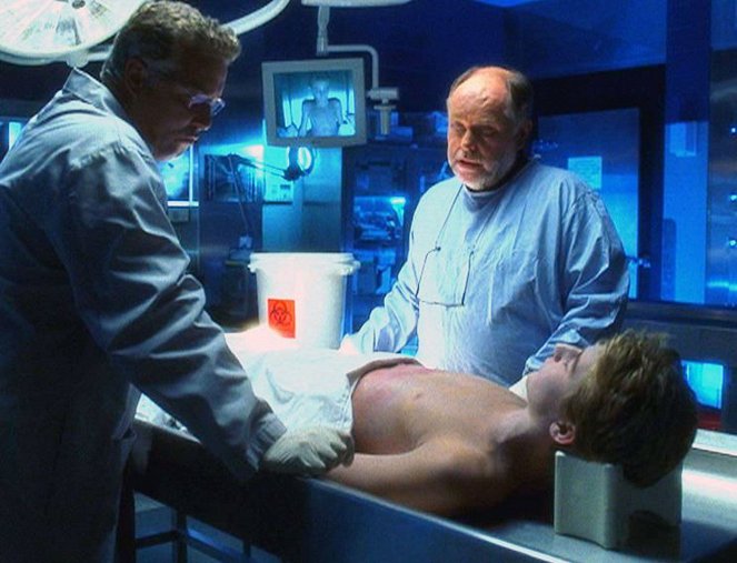 CSI: Crime Scene Investigation - Season 3 - Blood Lust - Photos - William Petersen, Robert David Hall