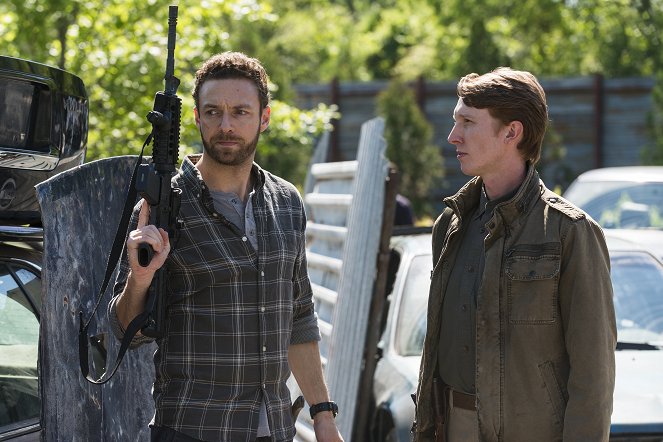 The Walking Dead - Mercy - Photos - Ross Marquand, Jordan Woods-Robinson