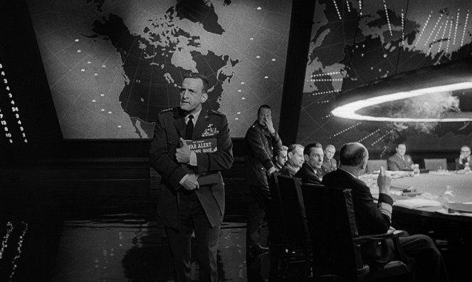 Dr. Strangelove, avagy rájöttem, hogy nem kell félni a bombától, meg is lehet szeretni - Filmfotók - George C. Scott