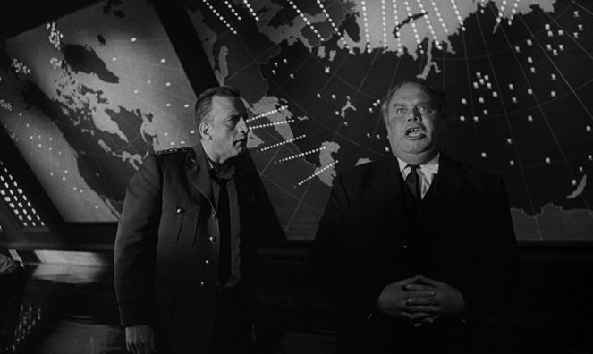 Dr. Strangelove, avagy rájöttem, hogy nem kell félni a bombától, meg is lehet szeretni - Filmfotók - George C. Scott, Peter Bull
