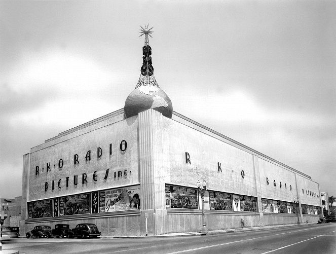 Dějiny Hollywoodu - Konec zlatého snu, 1929–1941 - Z filmu