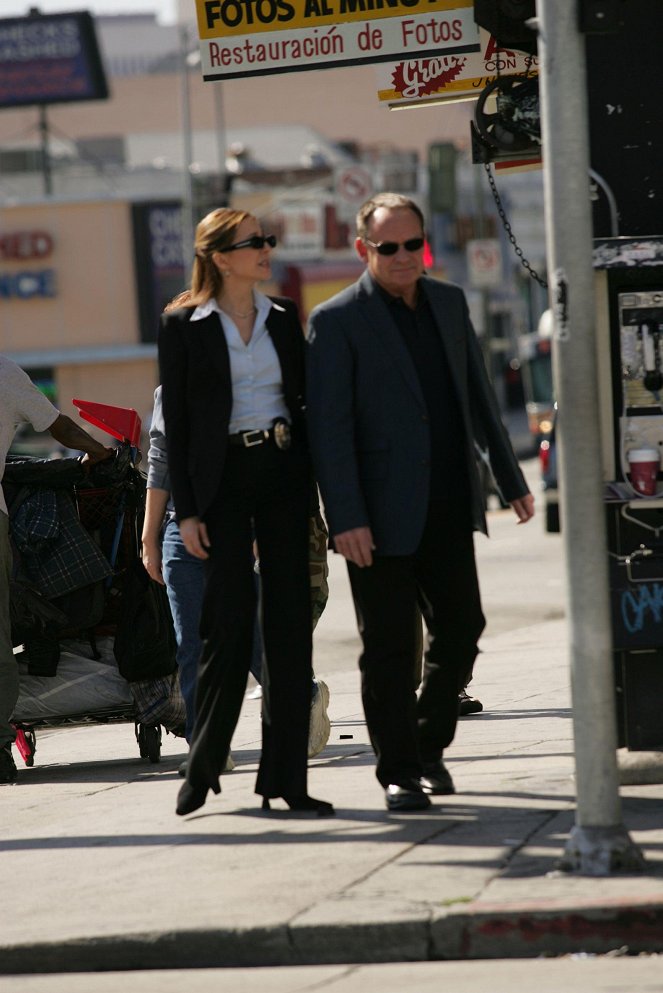 CSI: Crime Scene Investigation - Season 5 - Hollywood Brass - Photos