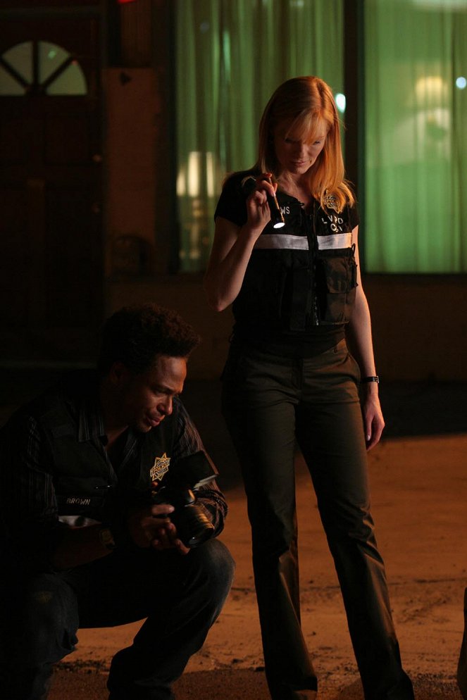 CSI: Crime Scene Investigation - Season 6 - Bodies in Motion - Photos