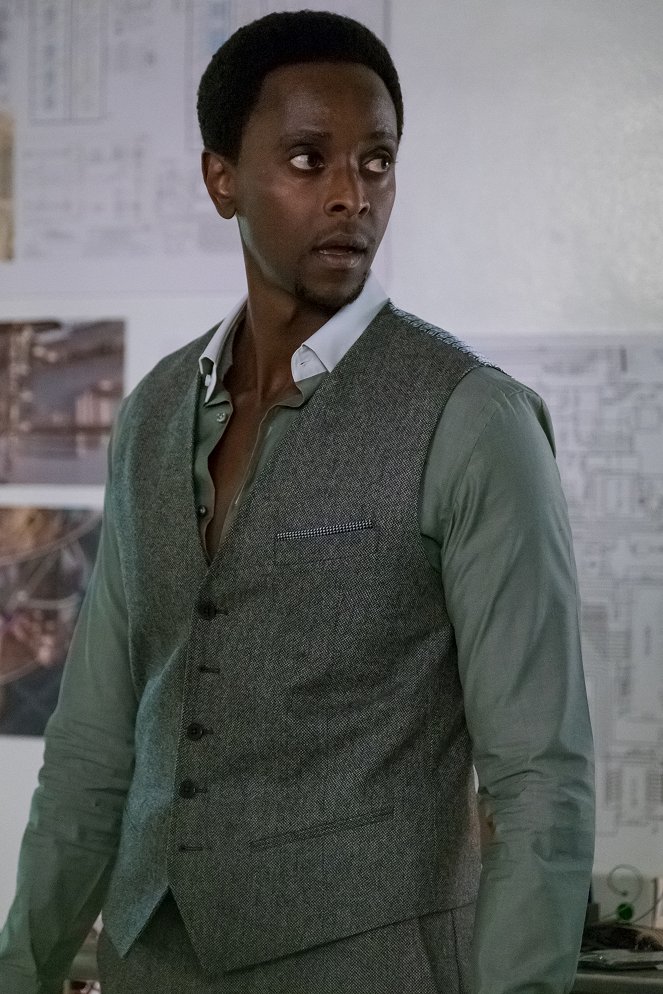 The Blacklist: Redemption - Whitehall: Conclusion - Van film - Edi Gathegi