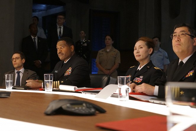 Designated Survivor - Two Ships - Photos