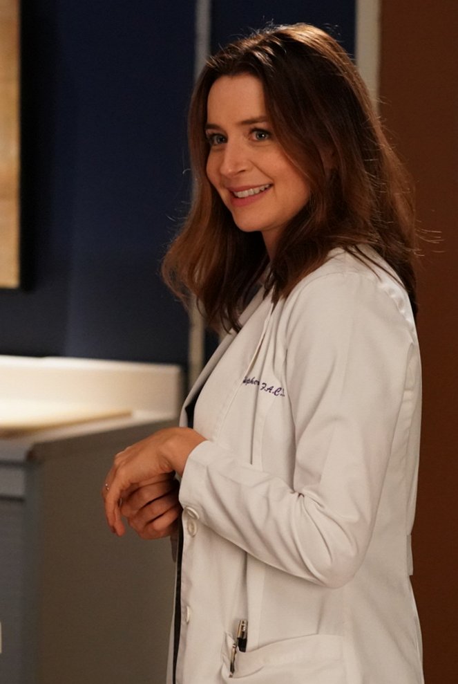 Grey's Anatomy - Ce qui ne tue pas… - Film - Caterina Scorsone
