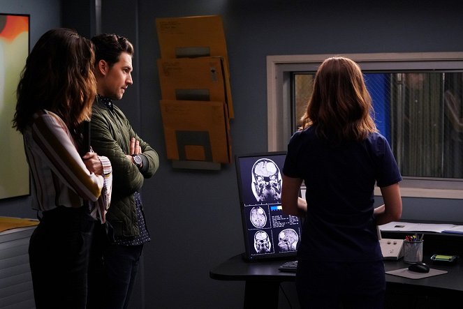 Grey's Anatomy - Season 14 - Get off on the Pain - Photos - Giacomo Gianniotti