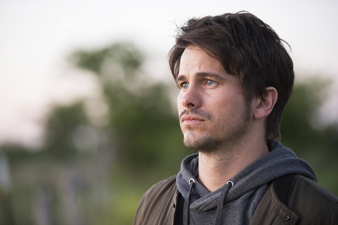 Kevin (Probably) Saves the World - Werbefoto - Jason Ritter