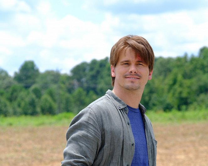 Kevin (Probably) Saves the World - Pilot - Film - Jason Ritter
