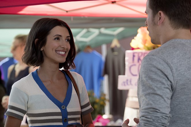 Kevin (Probably) Saves the World - Listen Up - Photos - India de Beaufort
