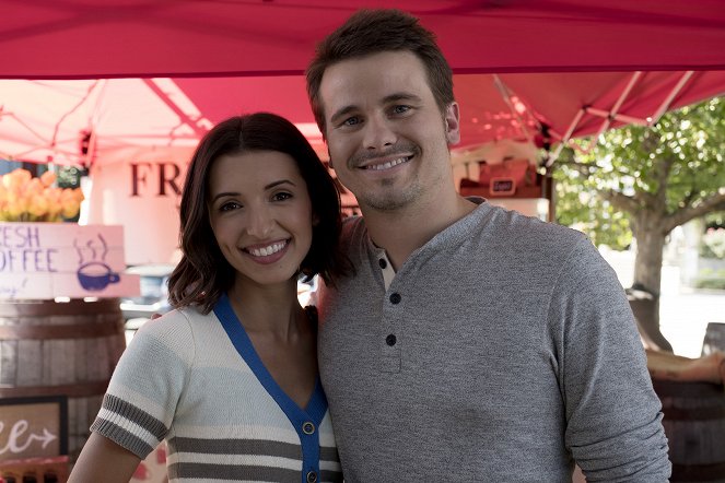 Kevin (Probably) Saves the World - Listen Up - Tournage - India de Beaufort, Jason Ritter