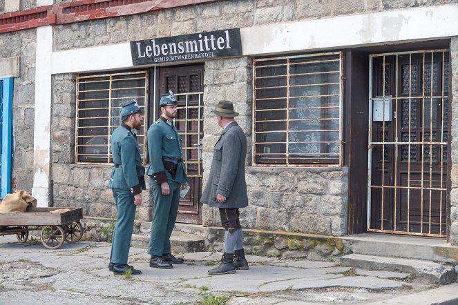 Universum History: Unser Österreich: Oberösterreich - Im Bann von Krieg und Besatzung - Kuvat elokuvasta