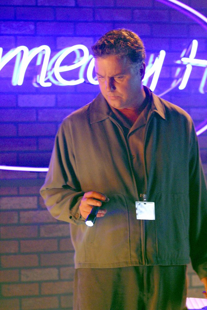 CSI: Crime Scene Investigation - Season 3 - Last Laugh - Photos - William Petersen
