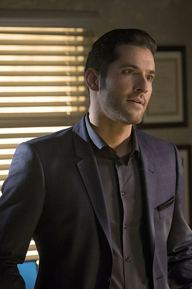 Lucifer - Mr. and Mrs. Mazikeen Smith - Photos - Tom Ellis