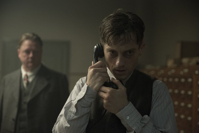 Babylon Berlin - Episode 2 - Kuvat elokuvasta - Peter Kurth, Volker Bruch