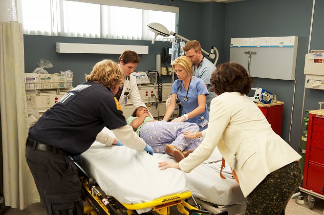 Nurse Jackie - Le Changement, c'est maintenant ! - Film - Peter Facinelli, Edie Falco