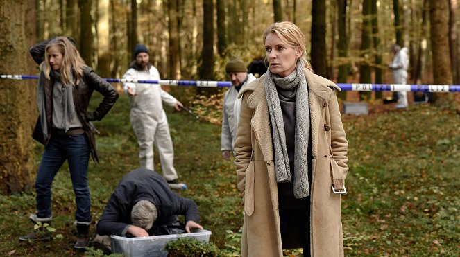 Tatort - Season 48 - Der Fall Holdt - Photos - Maria Furtwängler