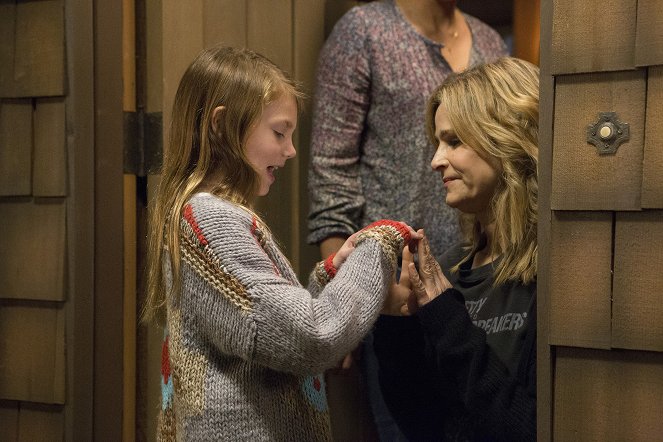 Dix jours dans la vallée - Day 1: Fade In - Photos - Abigail Pniowsky, Kyra Sedgwick