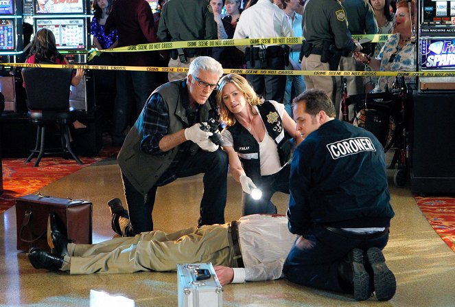 CSI: Crime Scene Investigation - Season 12 - Split Decisions - Photos - Ted Danson, Elisabeth Shue, David Berman