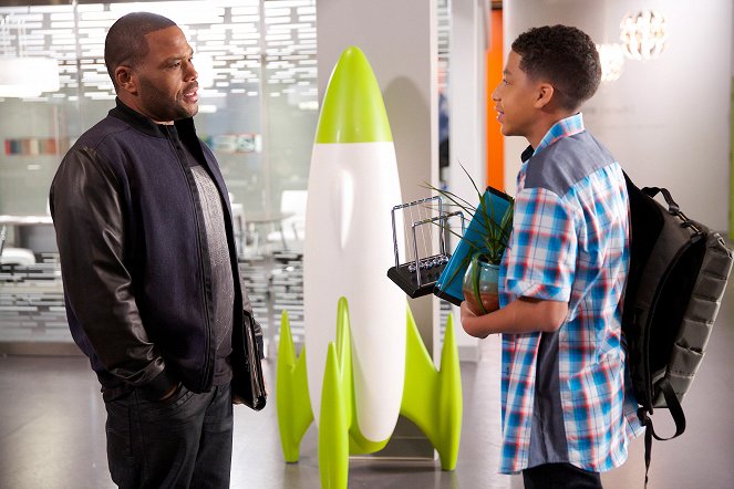 Black-ish - The Gift of Hunger - Photos - Anthony Anderson, Marcus Scribner