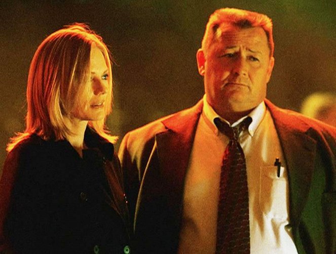 CSI: Kryminalne zagadki Las Vegas - Wzloty i upadki - Z filmu - Marg Helgenberger
