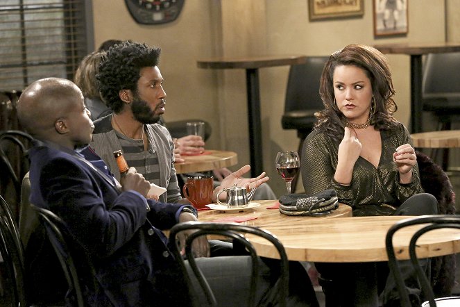 Mike & Molly - Open Mike Night - Kuvat elokuvasta - Nyambi Nyambi, Katy Mixon