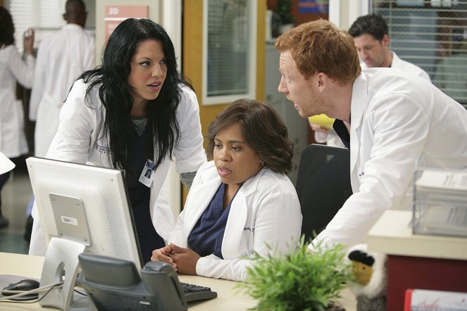 Grey's Anatomy - Blink - Photos - Sara Ramirez, Chandra Wilson, Kevin McKidd