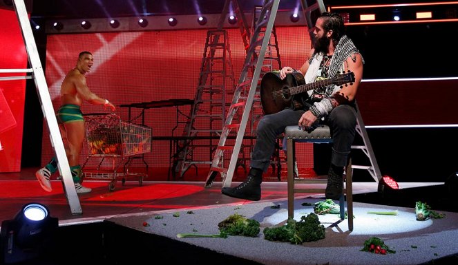 WWE TLC: Tables, Ladders & Chairs - Van film - Nathan Everhart, Jeff Sciullo