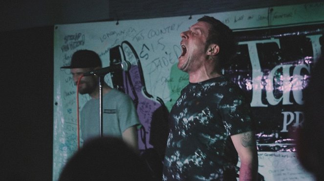 Bunch of Kunst - A Film About Sleaford Mods - Van film