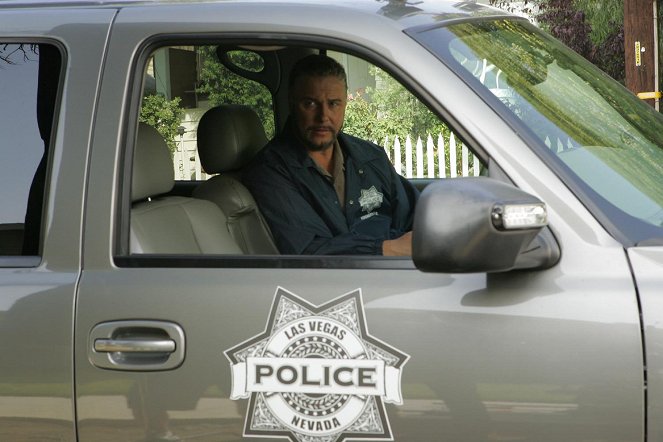 CSI: Crime Scene Investigation - A Bullet Runs Through It: Part 2 - Van film - William Petersen