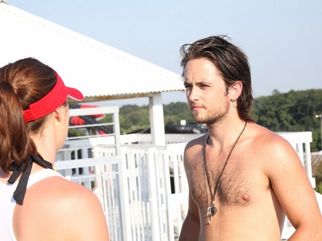 Middle of Nowhere - Do filme - Justin Chatwin