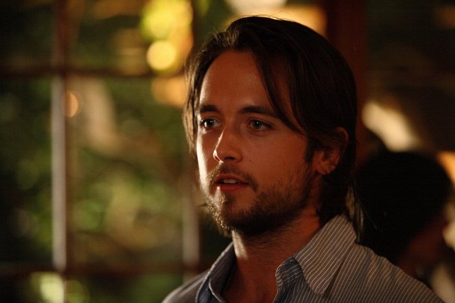 Middle of Nowhere - Van film - Justin Chatwin