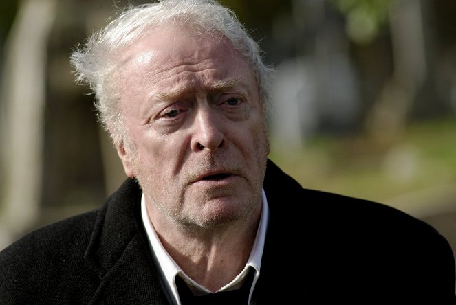 Is Anybody There? - Do filme - Michael Caine