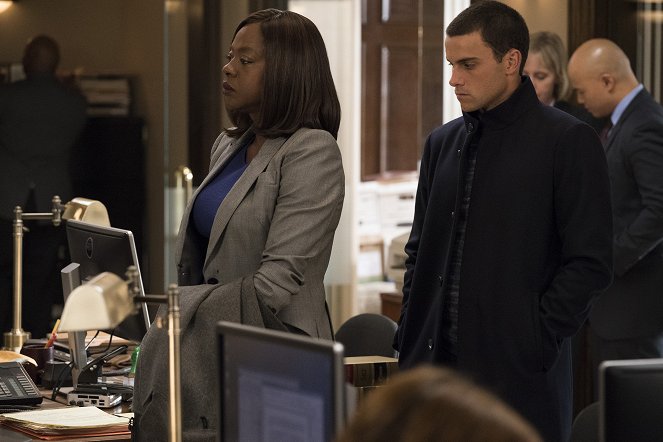 How to Get Away with Murder - Stay Strong, Mama - Photos - Viola Davis, Jack Falahee