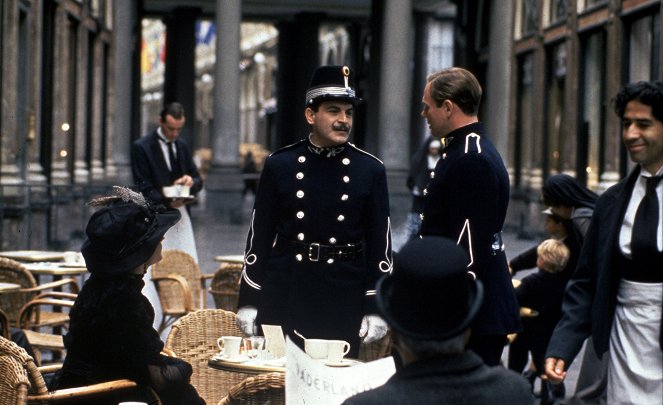 Agatha Christie: Poirot - Season 5 - The Chocolate Box - Photos - Anna Chancellor, David Suchet, Jonathan Hackett