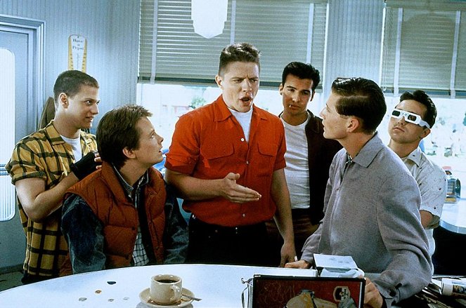 Back to the Future - Van film - J.J. Cohen, Michael J. Fox, Tom Wilson, Billy Zane, Crispin Glover, Casey Siemaszko